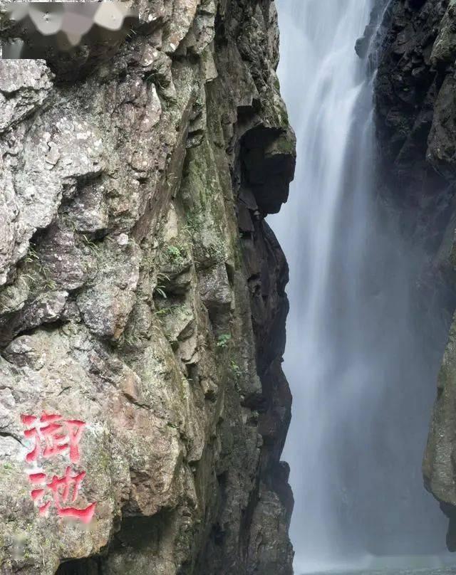 废弃洞穴逃生